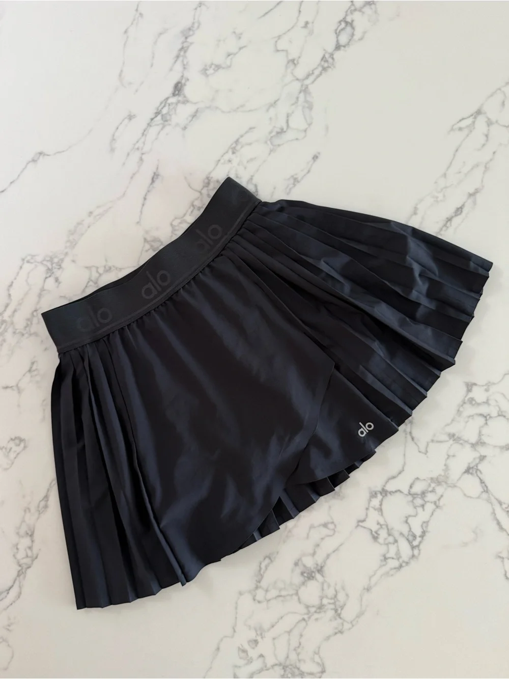 Alo Yoga Aces Tennis Skirt - Black - Size XS